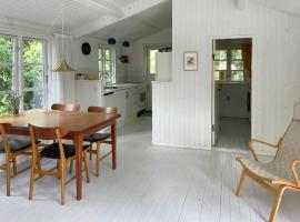 Fantastic View And Unique Island Atmosphere On Orø, hotel di Orø