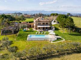 Awesome Home In Macerata, hotel in Macerata