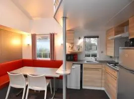 Mobil-home spacieux pour 9 pers. - API-1-52-1993