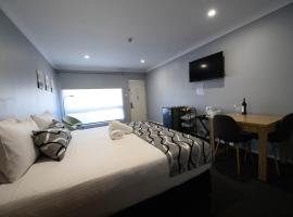 Old Maitland Inn - Rutherford、メイトランドのホテル