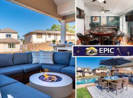 Houston Escape Heated Pool Cabana & Game Room, hotel i Atascocita