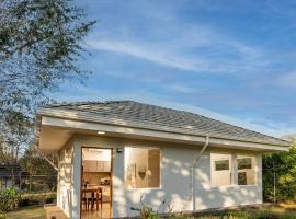 Casa Colibrí - Sophiassuites506, hotel di Brasilito