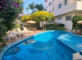 BUTTERFLY GARDEN BOUTIQUE RESIDENCE by Luxury View EX LG Apts and Villas, A Lifestyle Destination 1 to 3 bedroom units 110 to 190 sqmtr, 2 FULL Bathrooms, Rain shower, Complete kitchen, FREE Fast Fiber WIFI, 55" SMART TVs, 24-7 Staff, SPA BATH, FREE BBQ, romantisk hotell i Pattaya s&oslash;r