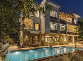 The Nivaas at Rekys Home - 5 BHK Luxury Villa with Pool, Pickle Ball, BBQ, Sauna In Udaipur