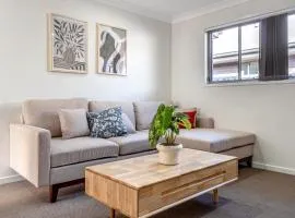 Golden Homestead – Park Ridge 4B Comfort Retreat