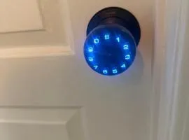 Downtown Taylor Room 4