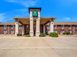 Quality Inn Lincoln Cornhusker, hotel din Lincoln