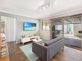 Comfortable 3-Bed Home in Marangaroo