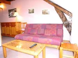 Résidence Casino - Appartement proche ski bus et commerces MAE-8304