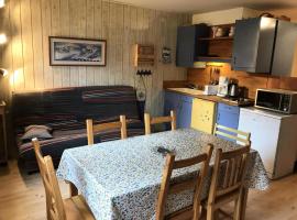 Residence 3 Arcs - Studio 5 personnes à Arc 1600 proche des pistes et des commerces MAE-7004, hotel a Arc 1600