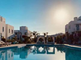 Resort Townhouse Sea Mountain Views, готель у місті Kharcha