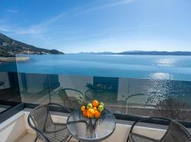 Wind Rose Maestral-beachfront โรงแรมในอีกราเน