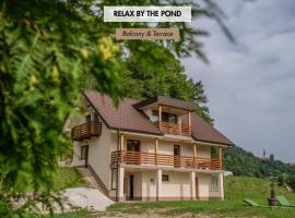 Ribnik Stari trg, Hotel in Lesično