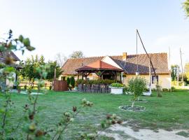 Country House Ivančan, hotel di Molve