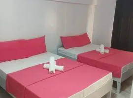 Buena Lynnes Annex Lodge