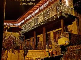 CasaLambra Pedoulas Exclusive Accomodation Troodos Mountains