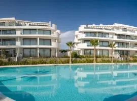 ViVi Homes - Cameron Pool, Patio, Garden & Beach