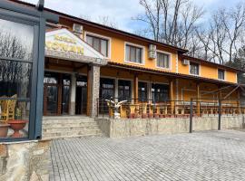 Kompleks Koral Konak, Hotel in Prezhda