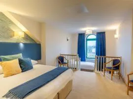 The Arches Hotel