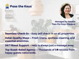 Warm Welcoming Paisley Stay Near Transport Links - Pass the Keys