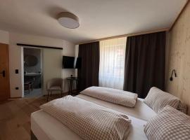 Landgasthof König, hotel u gradu Griffen