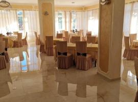 Hotel Giordan, hotel em Vietri di Potenza