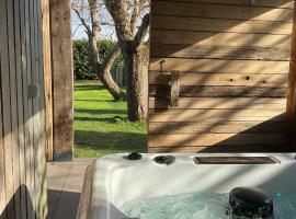 Casitas de Madera O Loureiro, hotel en Noia