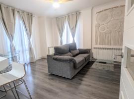 Apartamentos Crispin Anais، فندق في كوريلا