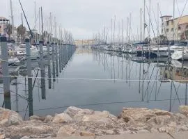 Appartement cosy parking privé - port plage à pied