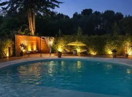 Superbe Villa Piscine Jardin proche Aix
