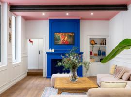 Maison Cacha -13 personnes Centre Historique - Jacuzzi, hôtel à Saint-Omer