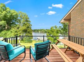 Pine City में, होटल Family Fun on Cross Lake! Fire Pit, Games, Grill