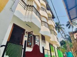 Rampart Homestays & Backpackers Hostels