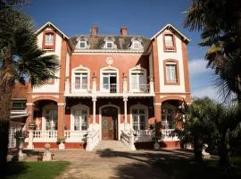 La Maison Coloniale - 15 Personnes - Piscine