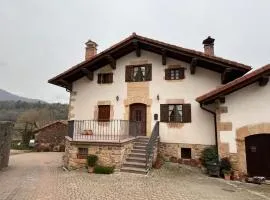 Casa rural Parriola