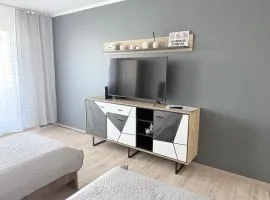 Unterkunft Gaius - 3 Schlafzimmer, Balkon & kostenlose Parkplätze in Magdeburg