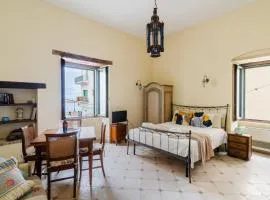 Mono Scilla Centro Storico Otranto