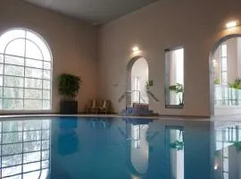Twin Trees Hotel & Brusna Falls Leisure