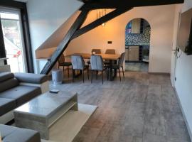 Gemütliche Dachwohnung in Bruchmühlbach-Miesau, Hotel in Bruchmühlbach-Miesau