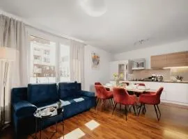 COZY&DELUX Family apartment 3 min from Metro