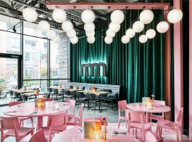 The Social Hub Groningen, hotel in Groningen