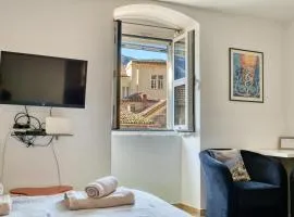 Old Town Boskovic Apartment