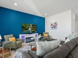 Pelican Landing Modern 3BD in Lakes at Centerra