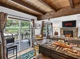 Hideout Pocono Chalet