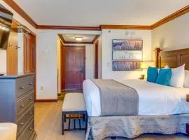 Spa and Ski-InandOut Access! Everline Resort Studio