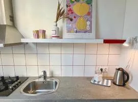 Bright Cozy Apartment in Riga Quiet Center