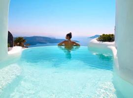 Villa Yannis w pool in Fira 6gst โรงแรมในฟิรา