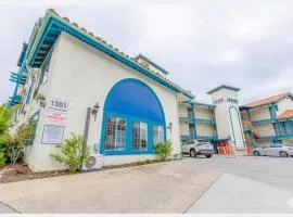 Hotel Avenida, San Clemente Beach