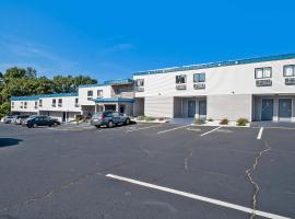 Days Inn by Wyndham Moosic, Hotel in Moosic