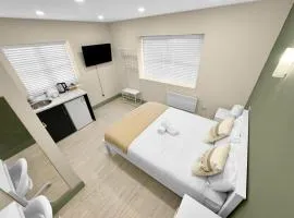Comfy Studio Greenford 17 min away to Wembley Stadium
